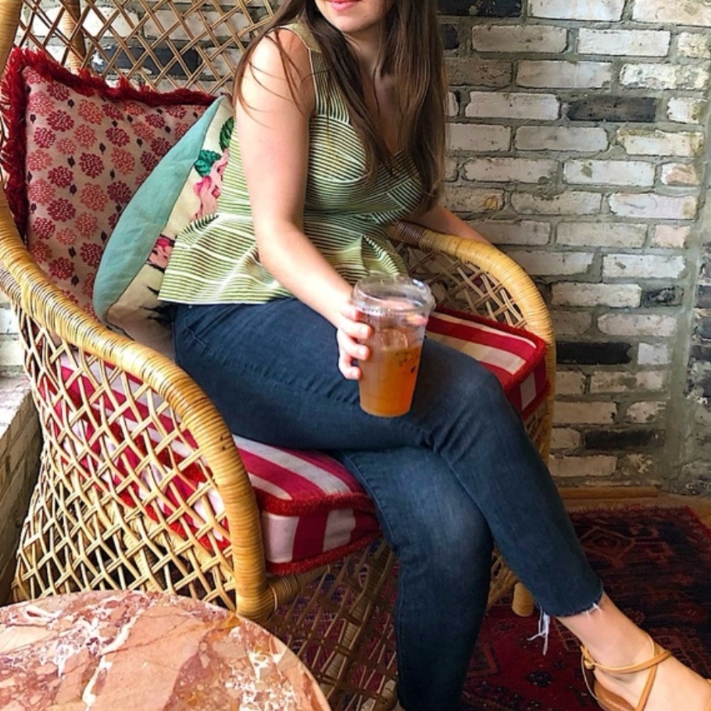 Meet your Posher, Hannah